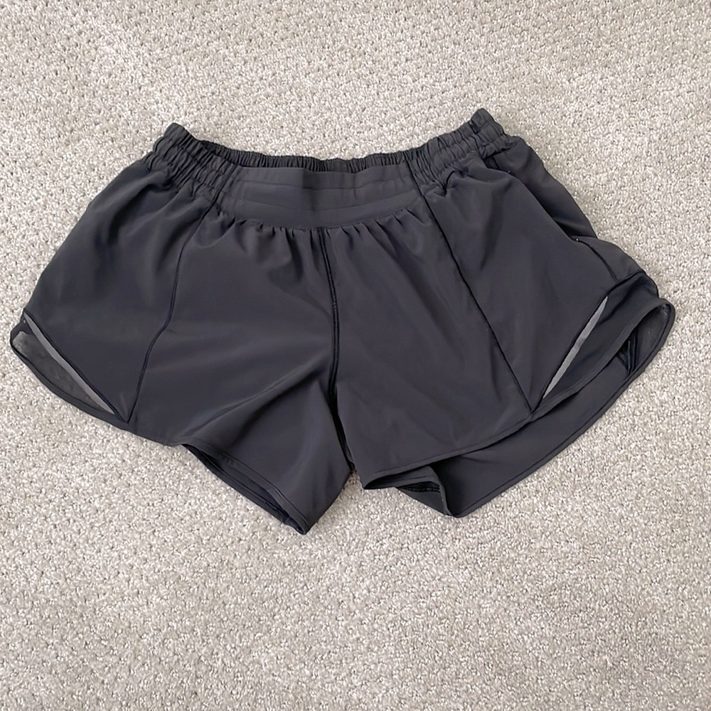 BLACK 4INCH INSEAM LULU LEMON SHORTS
